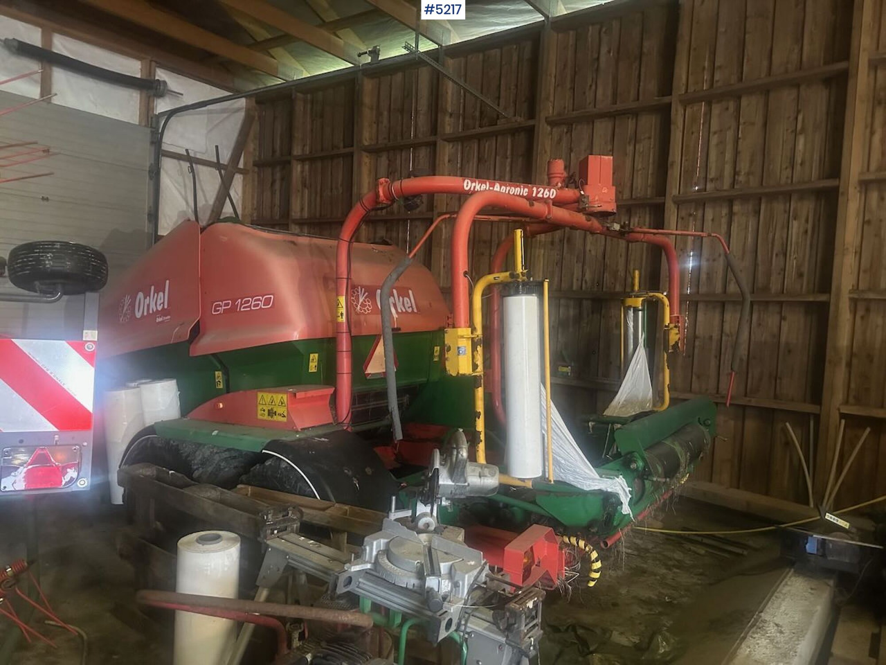 Orkel 1260 round baler - Oprema za prevrtanje sijena: slika Orkel 1260 round baler - Oprema za prevrtanje sijena Orkel 1260 round baler - Oprema za prevrtanje sijena: slika Orkel 1260 round baler - Oprema za prevrtanje sijena
