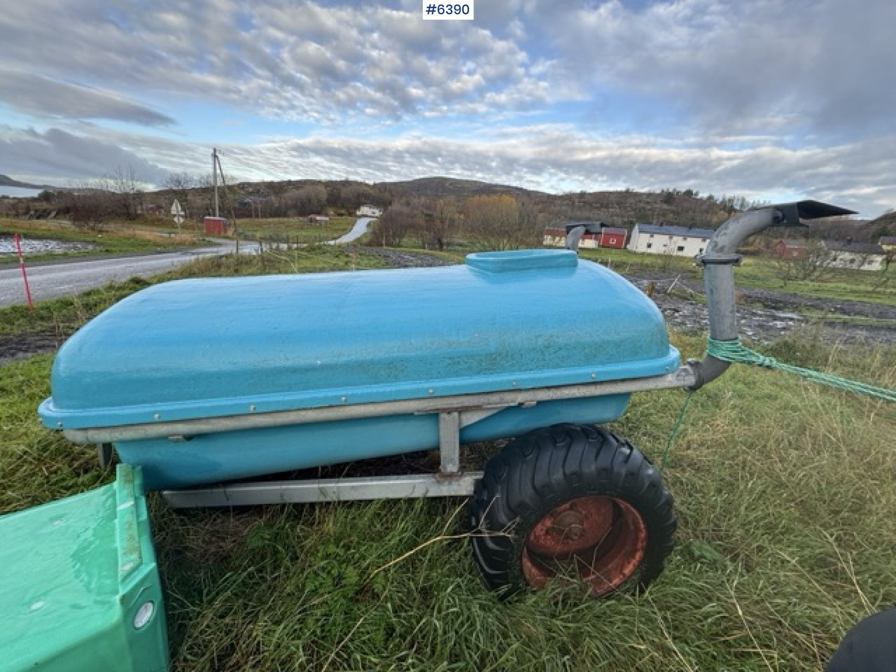 Reime slurry tanker, approx. 4000 litres - Cisterna za gnojnicu: slika Reime slurry tanker, approx. 4000 litres - Cisterna za gnojnicu Reime slurry tanker, approx. 4000 litres - Cisterna za gnojnicu: slika Reime slurry tanker, approx. 4000 litres - Cisterna za gnojnicu