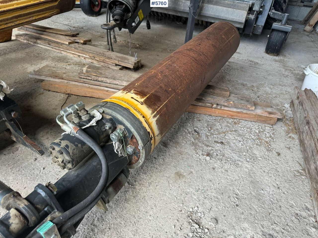 Tanco 1300 SM Autowrap - Oprema za prevrtanje sijena: slika Tanco 1300 SM Autowrap - Oprema za prevrtanje sijena Tanco 1300 SM Autowrap - Oprema za prevrtanje sijena: slika Tanco 1300 SM Autowrap - Oprema za prevrtanje sijena