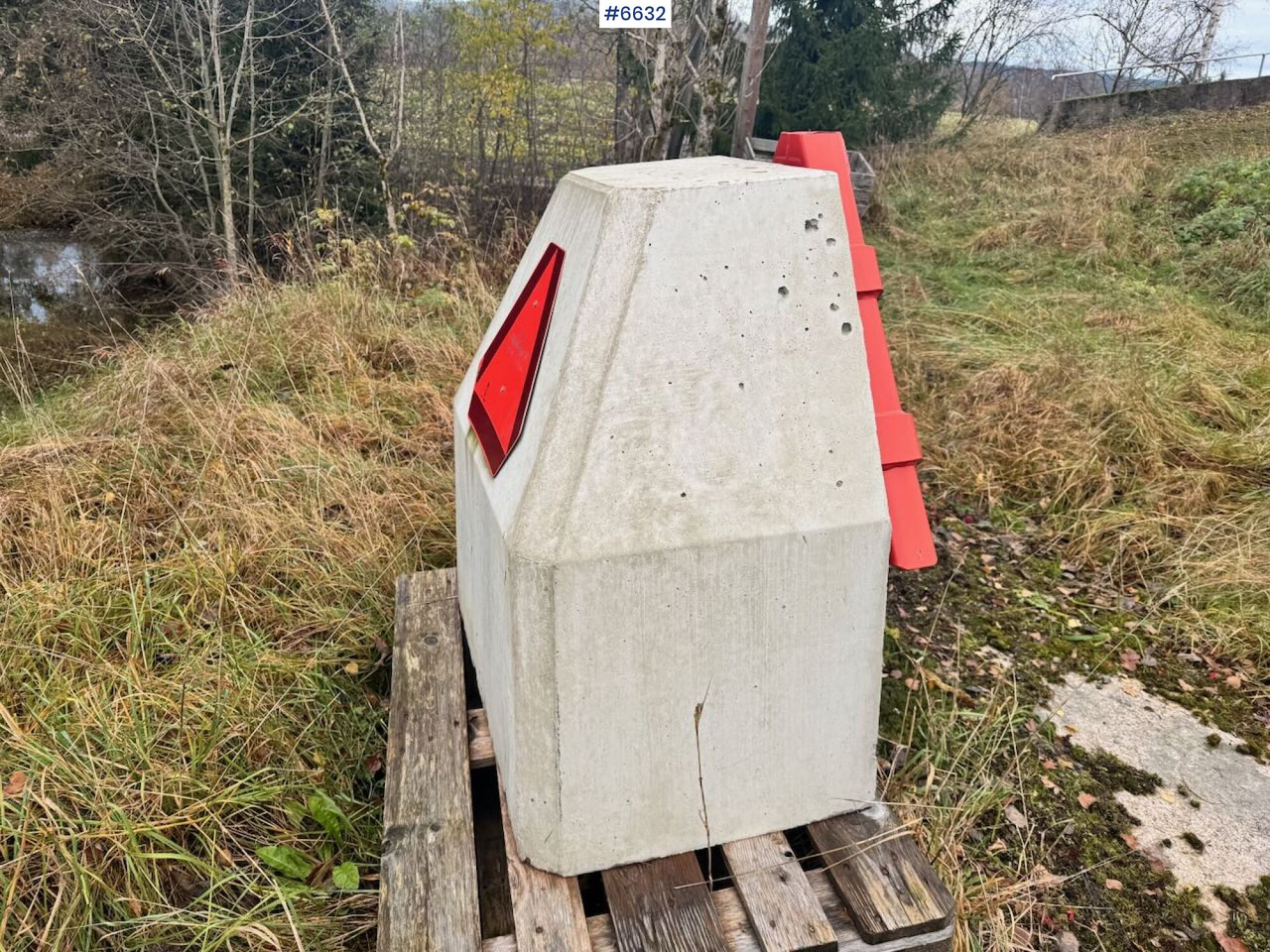 Tractor weight - Protuuteg: slika Tractor weight - Protuuteg Tractor weight - Protuuteg: slika Tractor weight - Protuuteg