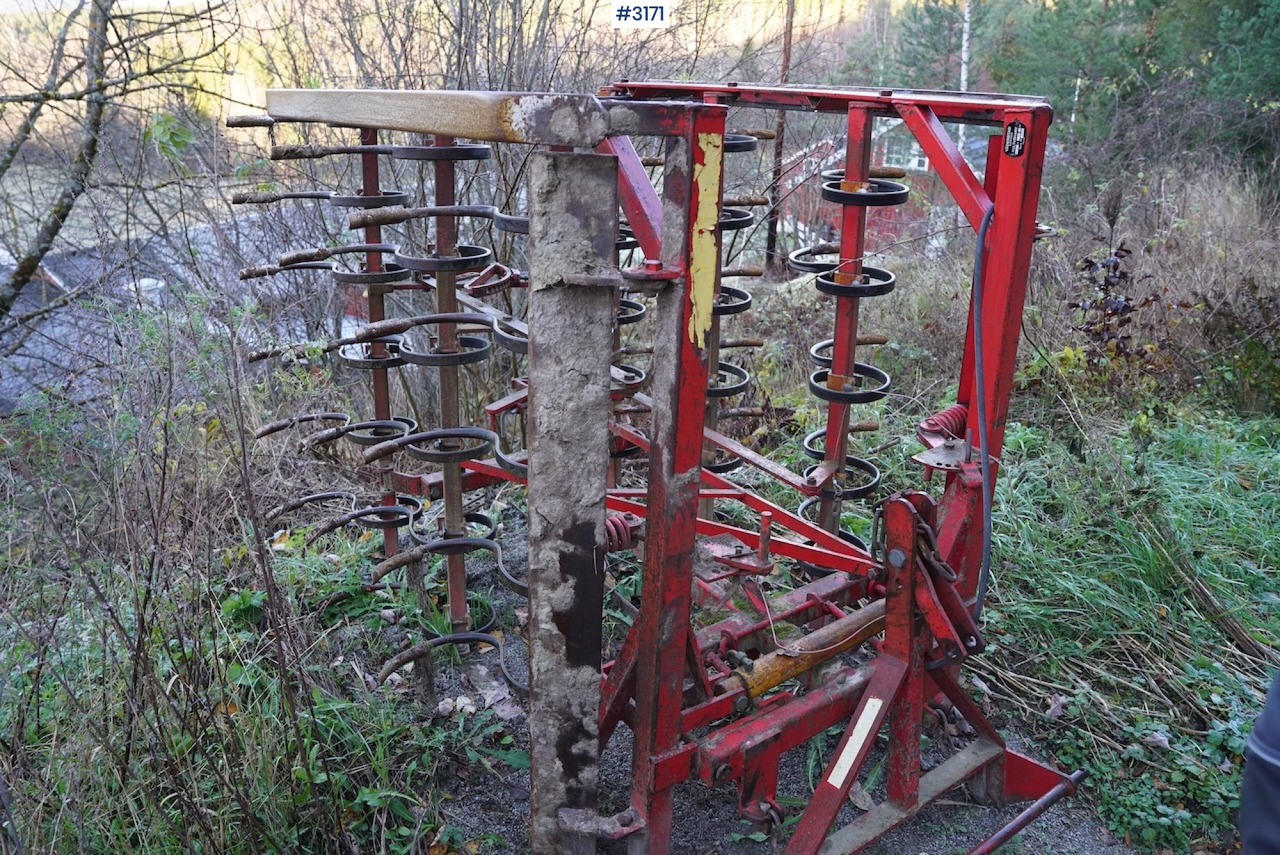 Väderstad harrow 3,4 M - Oprema za obradu tla: slika Väderstad harrow 3,4 M - Oprema za obradu tla Väderstad harrow 3,4 M - Oprema za obradu tla: slika Väderstad harrow 3,4 M - Oprema za obradu tla