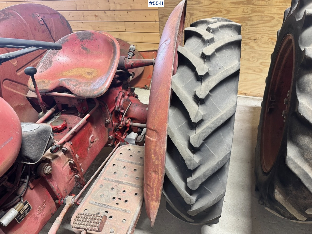 Volvo BM 425 4x2 Tractor. - Traktor: slika Volvo BM 425 4x2 Tractor. - Traktor Volvo BM 425 4x2 Tractor. - Traktor: slika Volvo BM 425 4x2 Tractor. - Traktor