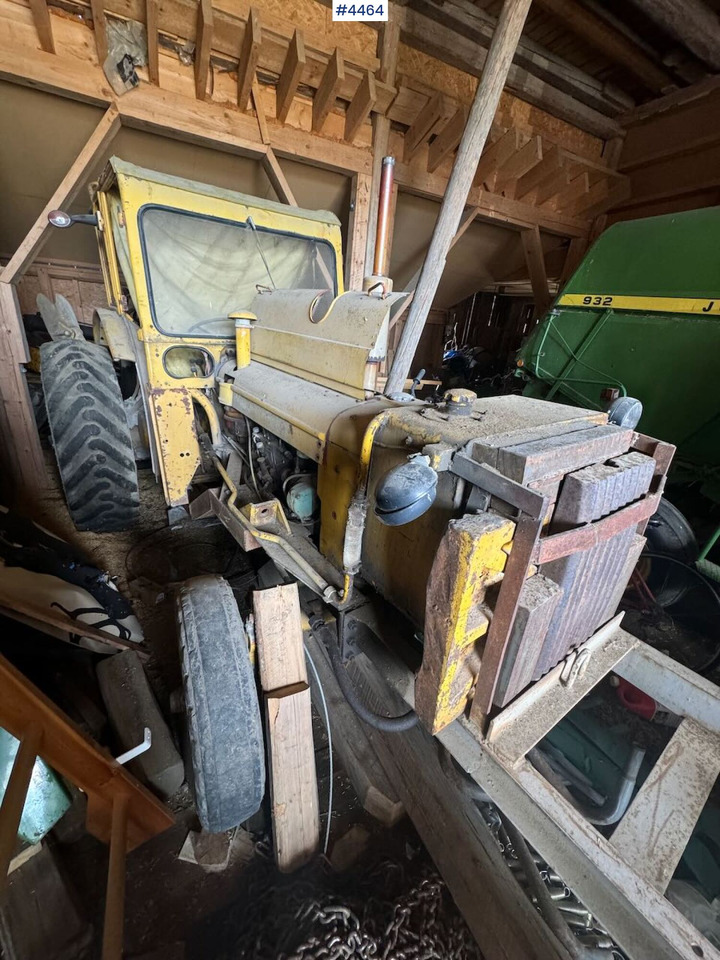 Volvo traktorgraver. Rep object. - Traktor: slika Volvo traktorgraver. Rep object. - Traktor Volvo traktorgraver. Rep object. - Traktor: slika Volvo traktorgraver. Rep object. - Traktor