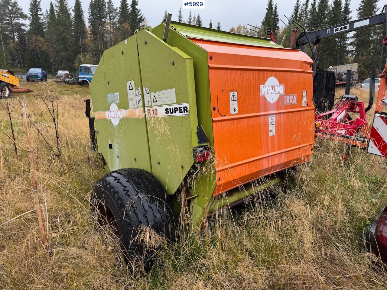 Wolvo Terra R10 Super - Oprema za prevrtanje sijena: slika Wolvo Terra R10 Super - Oprema za prevrtanje sijena Wolvo Terra R10 Super - Oprema za prevrtanje sijena: slika Wolvo Terra R10 Super - Oprema za prevrtanje sijena