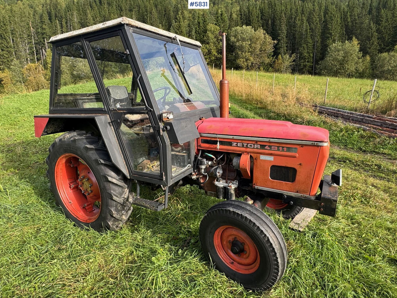 Zetor 4911 - Traktor: slika Zetor 4911 - Traktor Zetor 4911 - Traktor: slika Zetor 4911 - Traktor