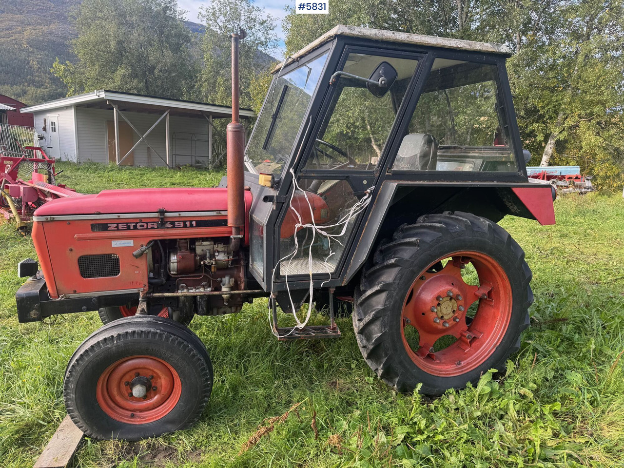 Zetor 4911 - Traktor: slika Zetor 4911 - Traktor Zetor 4911 - Traktor: slika Zetor 4911 - Traktor