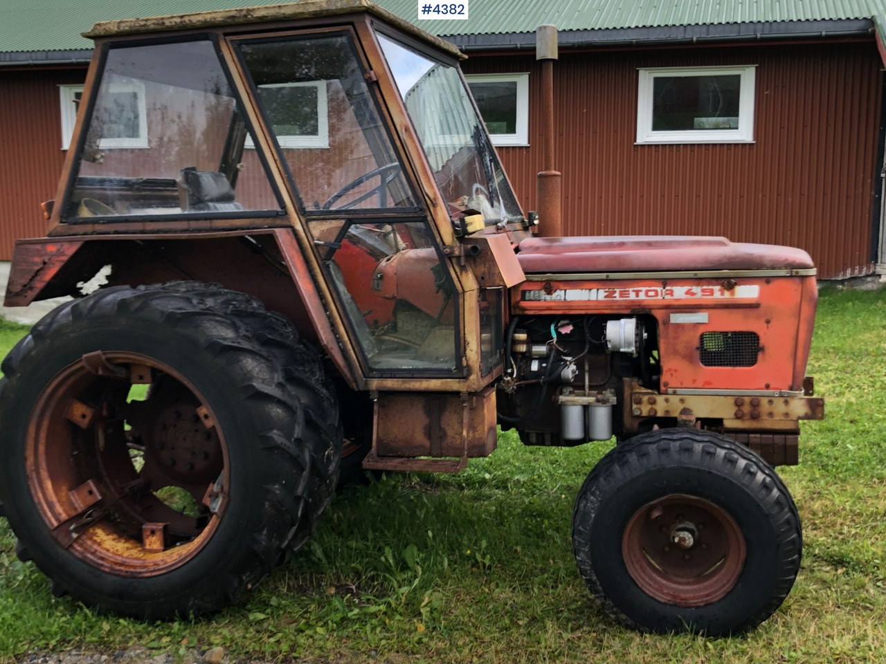Zetor 4911 and Reime Manure spreader - Traktor: slika Zetor 4911 and Reime Manure spreader - Traktor Zetor 4911 and Reime Manure spreader - Traktor: slika Zetor 4911 and Reime Manure spreader - Traktor