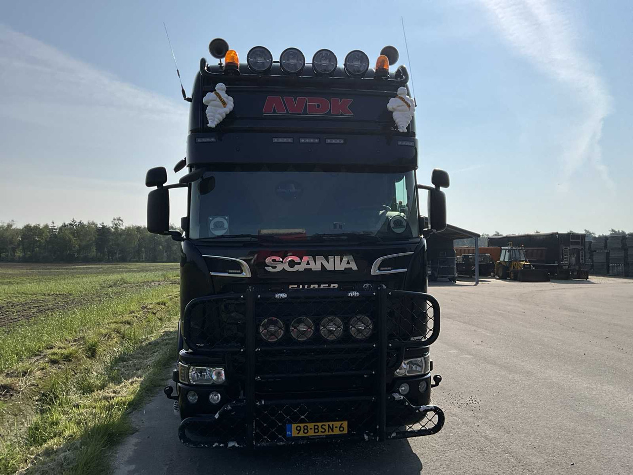SCANIA R580 6x4 v8 - Tegljač: slika SCANIA R580 6x4 v8 - Tegljač SCANIA R580 6x4 v8 - Tegljač: slika SCANIA R580 6x4 v8 - Tegljač