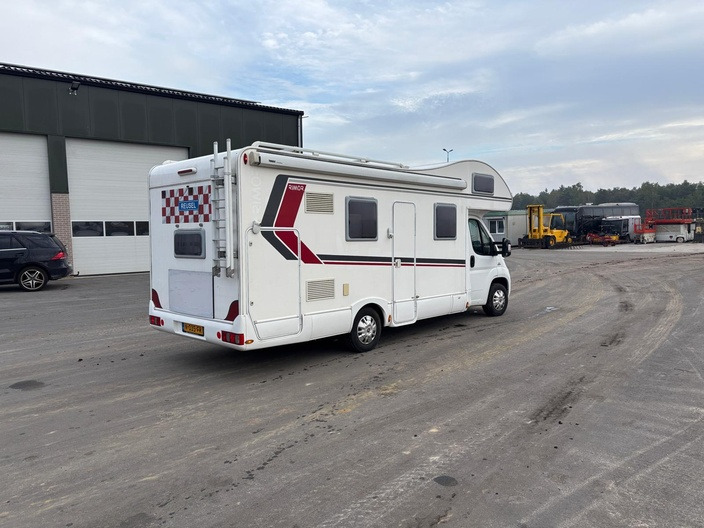 Rimor seal 9 - Alkoven kamper: slika rimor seal 9 - Alkoven kamper Rimor seal 9 - Alkoven kamper: slika rimor seal 9 - Alkoven kamper