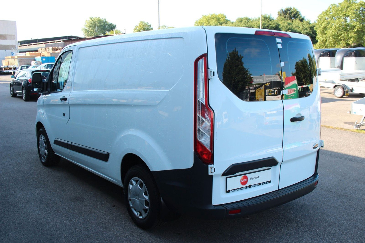 Ford Transit Custom 290 KLIMA L1 Trend REGAL 1.Hd - Putnički kombi: slika Ford Transit Custom 290 KLIMA L1 Trend REGAL 1.Hd - Putnički kombi Ford Transit Custom 290 KLIMA L1 Trend REGAL 1.Hd - Putnički kombi: slika Ford Transit Custom 290 KLIMA L1 Trend REGAL 1.Hd - Putnički kombi