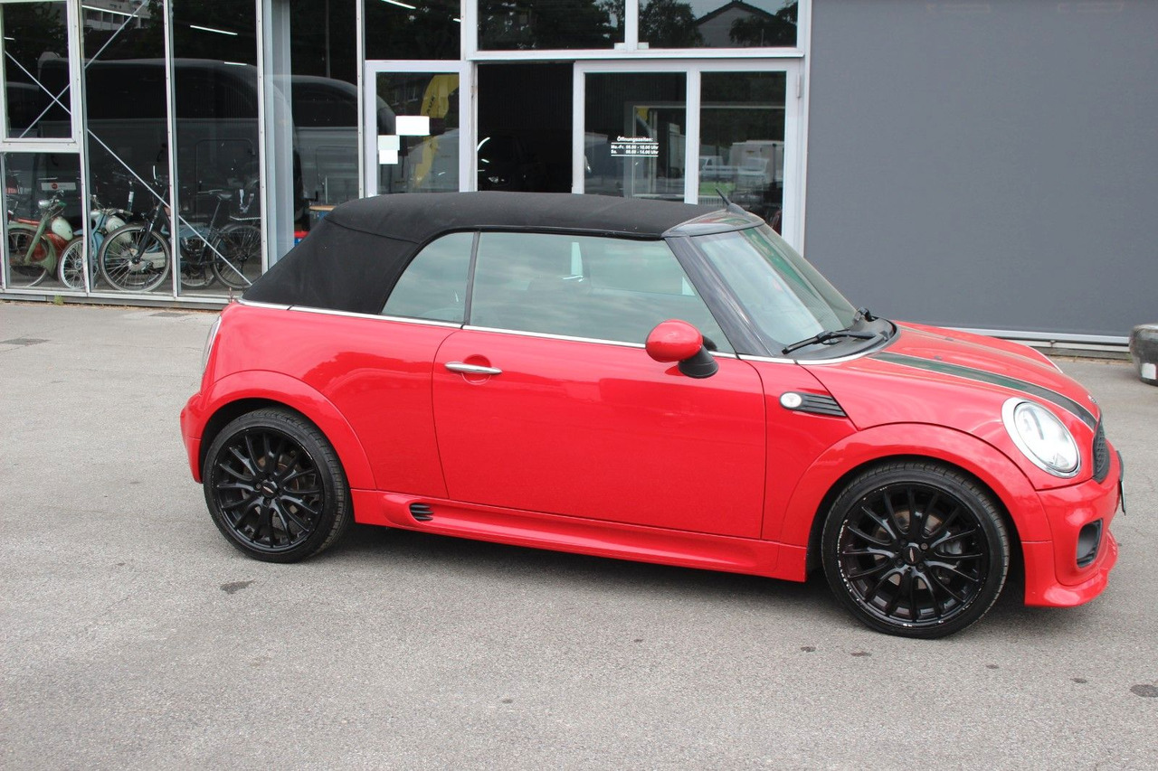 MINI COOPER Cabrio "Works Exterieur" Pepper 114tKM - Automobil: slika MINI COOPER Cabrio "Works Exterieur" Pepper 114tKM - Automobil MINI COOPER Cabrio "Works Exterieur" Pepper 114tKM - Automobil: slika MINI COOPER Cabrio "Works Exterieur" Pepper 114tKM - Automobil