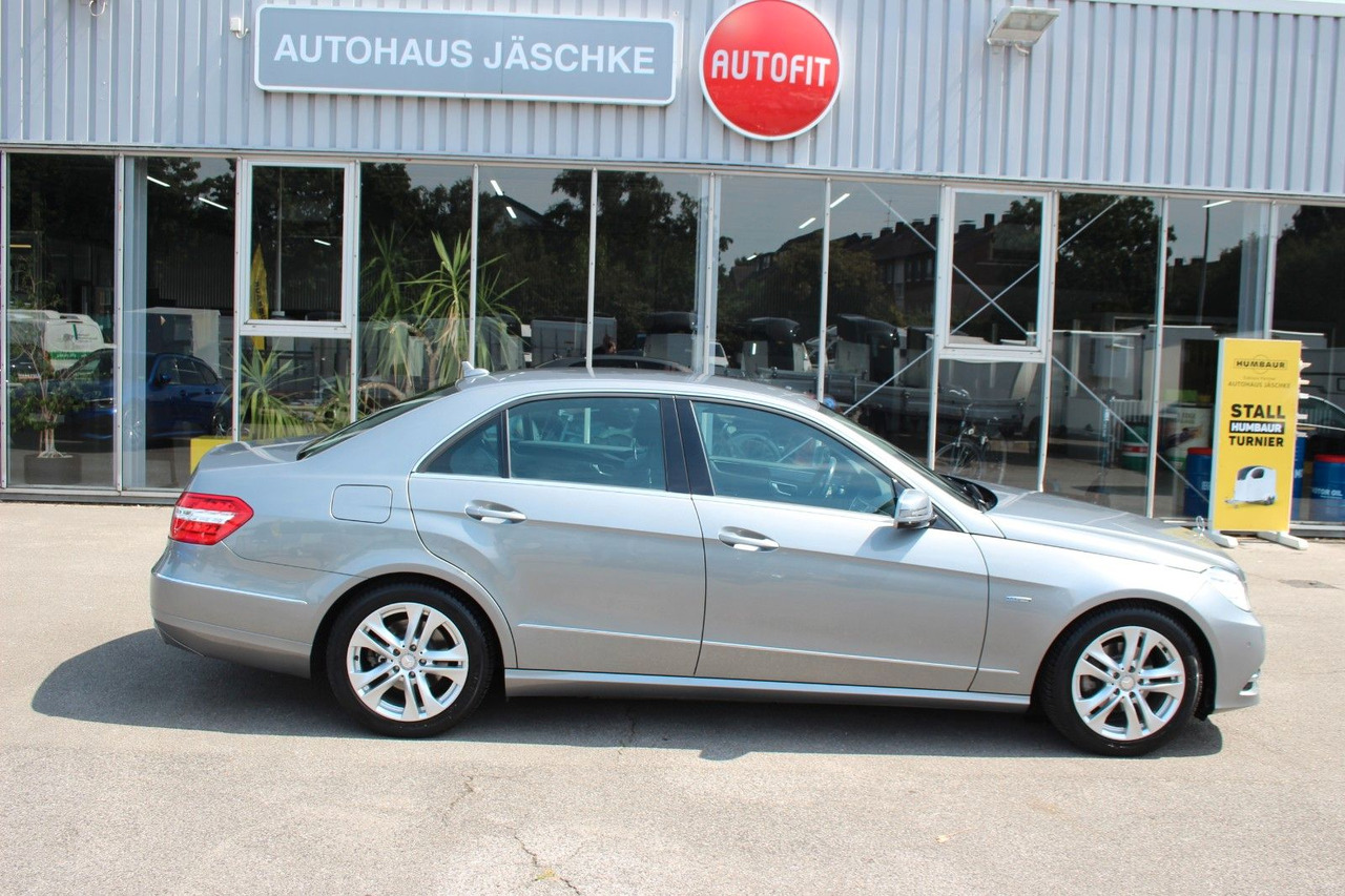 Mercedes-Benz CGI BlueEfficiency Avantgarde Automatik 59980 KM - Limuzina: slika Mercedes-Benz CGI BlueEfficiency Avantgarde Automatik 59980 KM - Limuzina Mercedes-Benz CGI BlueEfficiency Avantgarde Automatik 59980 KM - Limuzina: slika Mercedes-Benz CGI BlueEfficiency Avantgarde Automatik 59980 KM - Limuzina