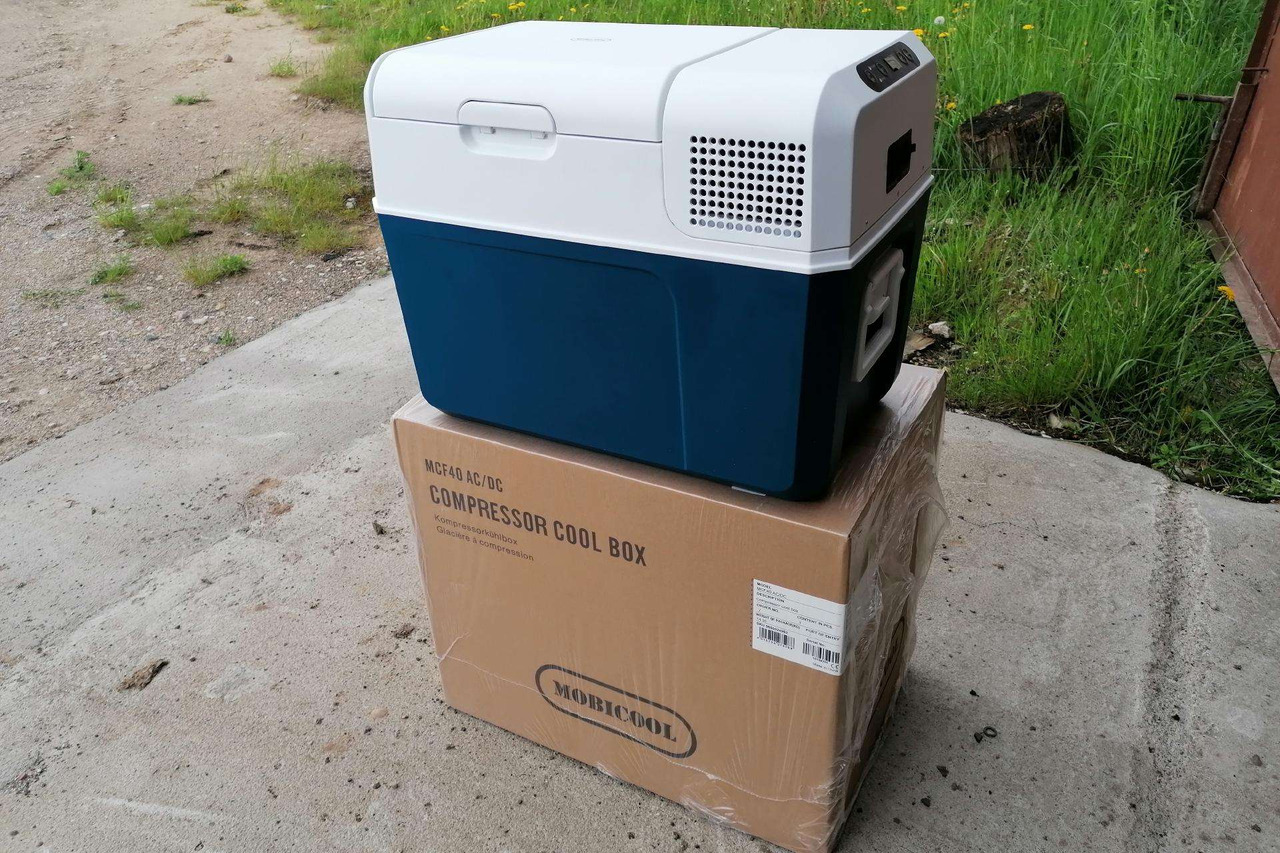 Fridge Dometic Waeco Mobicool 38L - Kabina i unutrašnjost za Kamion: slika Fridge Dometic Waeco Mobicool 38L - Kabina i unutrašnjost za Kamion Fridge Dometic Waeco Mobicool 38L - Kabina i unutrašnjost za Kamion: slika Fridge Dometic Waeco Mobicool 38L - Kabina i unutrašnjost za Kamion