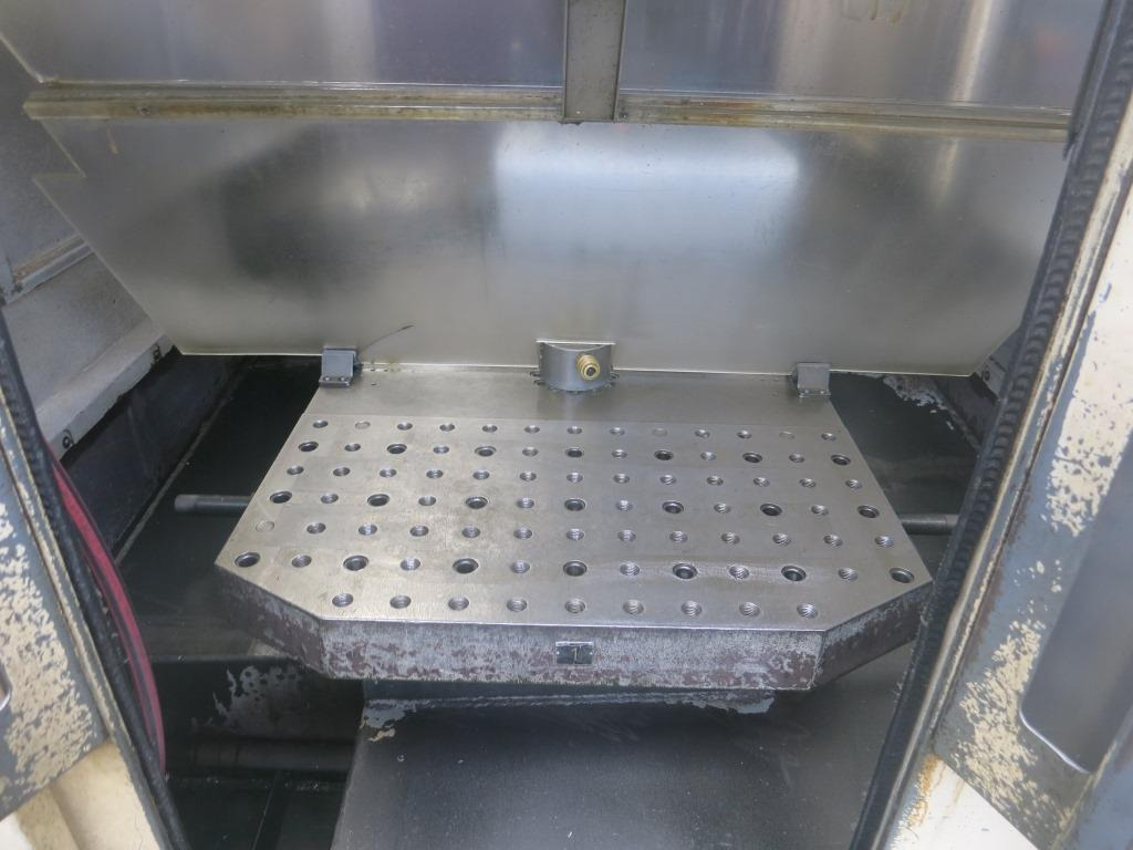 Chiron FZ 12 W Manum - CNC obradni centar: slika Chiron FZ 12 W Manum - CNC obradni centar Chiron FZ 12 W Manum - CNC obradni centar: slika Chiron FZ 12 W Manum - CNC obradni centar