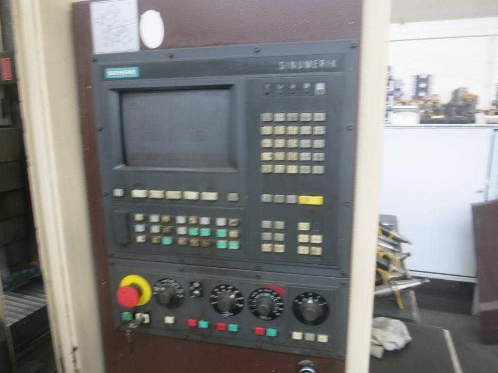 Chiron FZ 12 W Manum - CNC obradni centar: slika Chiron FZ 12 W Manum - CNC obradni centar Chiron FZ 12 W Manum - CNC obradni centar: slika Chiron FZ 12 W Manum - CNC obradni centar