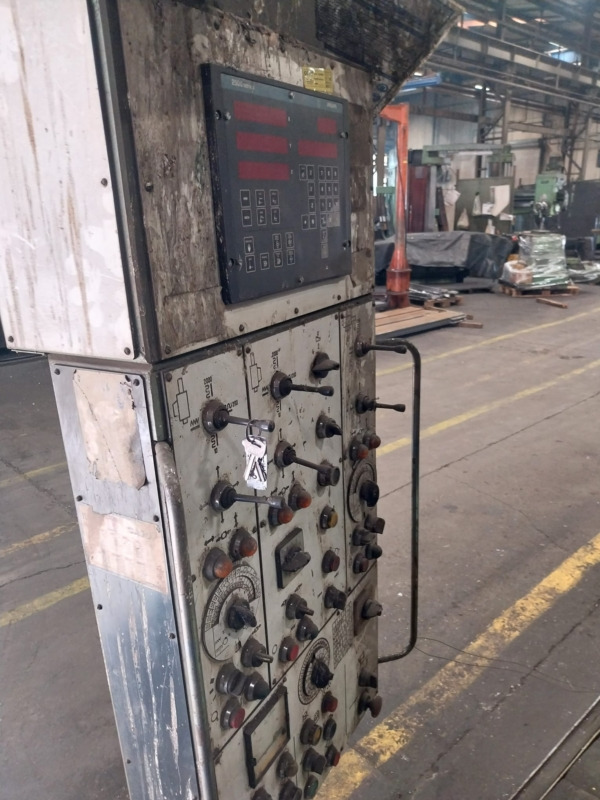 RAFAMET KCH 250 - Strug za metal: slika RAFAMET KCH 250 - Strug za metal RAFAMET KCH 250 - Strug za metal: slika RAFAMET KCH 250 - Strug za metal