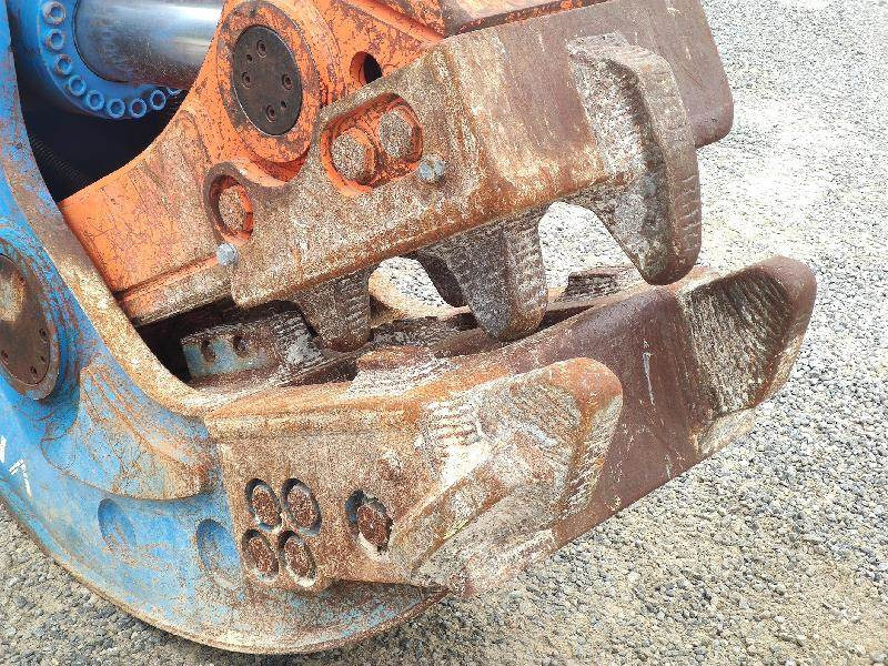 EMB VP2500R - Škare za rušenje: slika EMB VP2500R - Škare za rušenje EMB VP2500R - Škare za rušenje: slika EMB VP2500R - Škare za rušenje