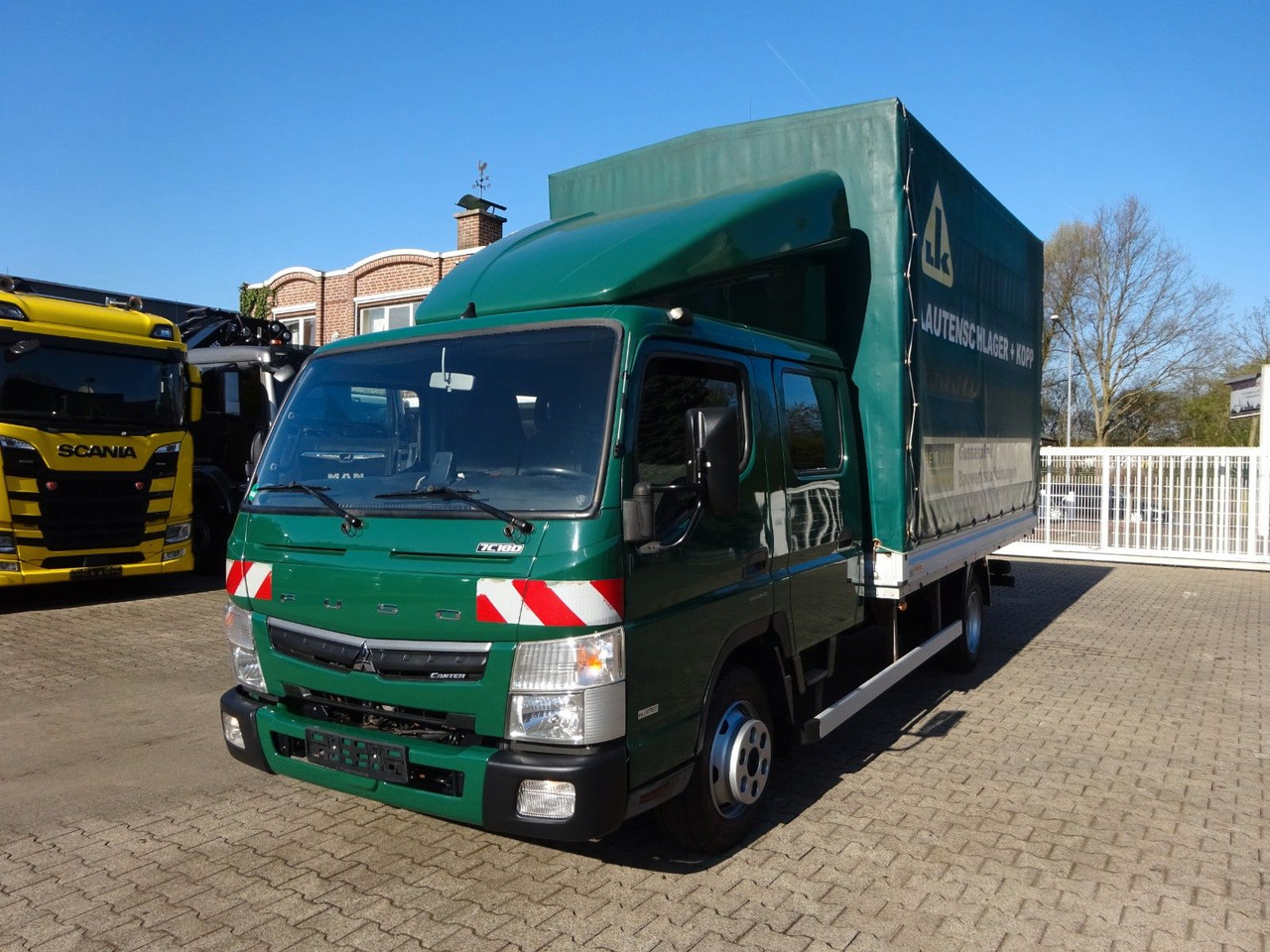 FUSO 7C180D Canter mit Doppelkabine 4x2 - Dostavno vozilo s ceradom, Dostavno vozilo s dvostrukom kabinom: slika FUSO 7C180D Canter mit Doppelkabine 4x2 - Dostavno vozilo s ceradom, Dostavno vozilo s dvostrukom kabinom FUSO 7C180D Canter mit Doppelkabine 4x2 - Dostavno vozilo s ceradom, Dostavno vozilo s dvostrukom kabinom: slika FUSO 7C180D Canter mit Doppelkabine 4x2 - Dostavno vozilo s ceradom, Dostavno vozilo s dvostrukom kabinom