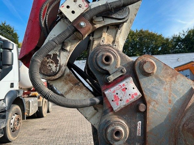 Liebherr R 934 C mit Lasersystem Kettenbagger - Bager gusjeničar: slika Liebherr R 934 C mit Lasersystem Kettenbagger - Bager gusjeničar Liebherr R 934 C mit Lasersystem Kettenbagger - Bager gusjeničar: slika Liebherr R 934 C mit Lasersystem Kettenbagger - Bager gusjeničar