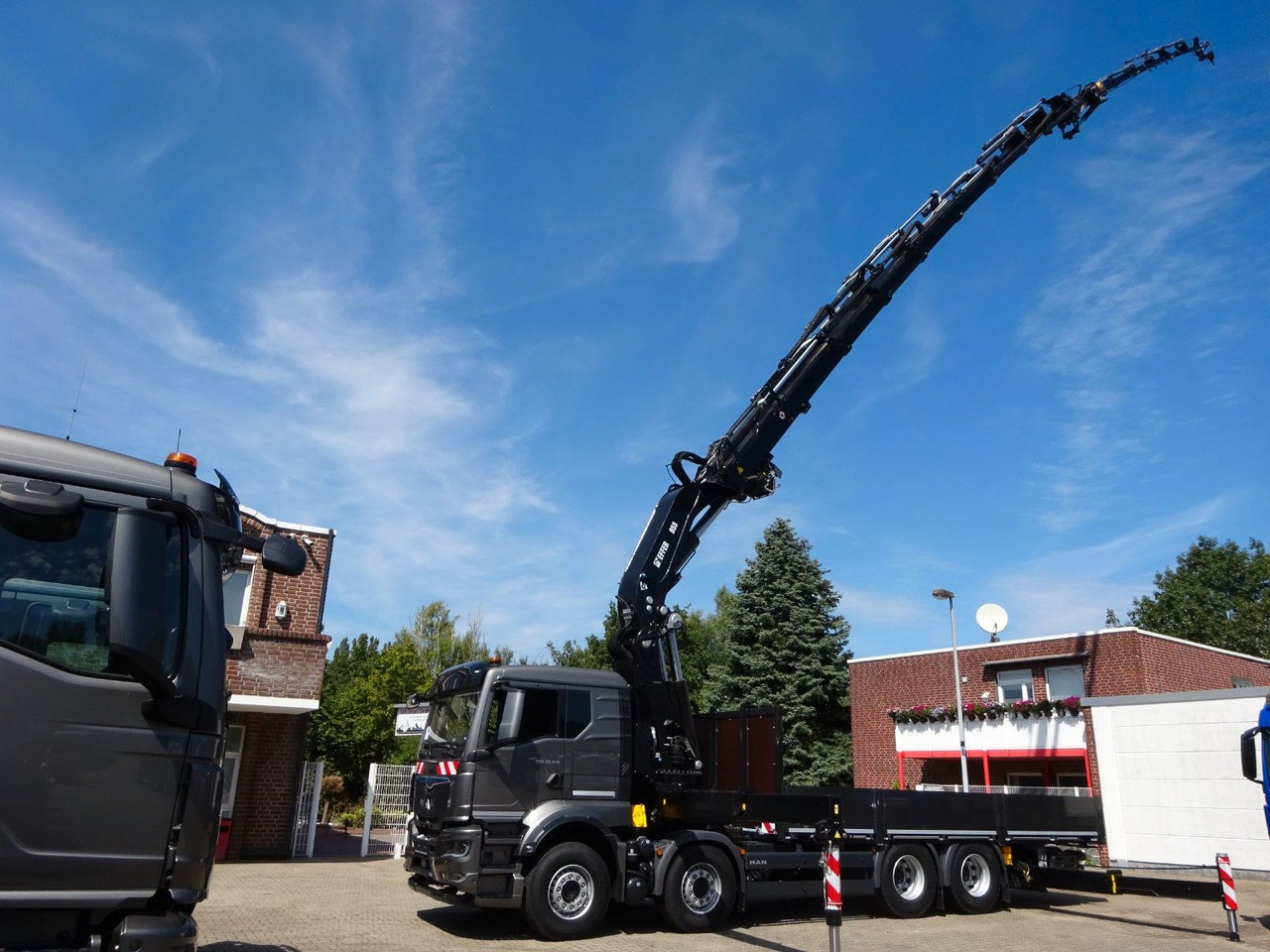MAN 35.510 P+ 955 Effer jib Seilwind(100t Meterkran MAN 35.510 P+ 955 Effer jib Seilwind(100t Meterkran - Kamion s kranom, Kamion s otvorenim sandukom: slika MAN 35.510 P+ 955 Effer jib Seilwind(100t Meterkran MAN 35.510 P+ 955 Effer jib Seilwind(100t Meterkran - Kamion s kranom, Kamion s otvorenim sandukom MAN 35.510 P+ 955 Effer jib Seilwind(100t Meterkran MAN 35.510 P+ 955 Effer jib Seilwind(100t Meterkran - Kamion s kranom, Kamion s otvorenim sandukom: slika MAN 35.510 P+ 955 Effer jib Seilwind(100t Meterkran MAN 35.510 P+ 955 Effer jib Seilwind(100t Meterkran - Kamion s kranom, Kamion s otvorenim sandukom