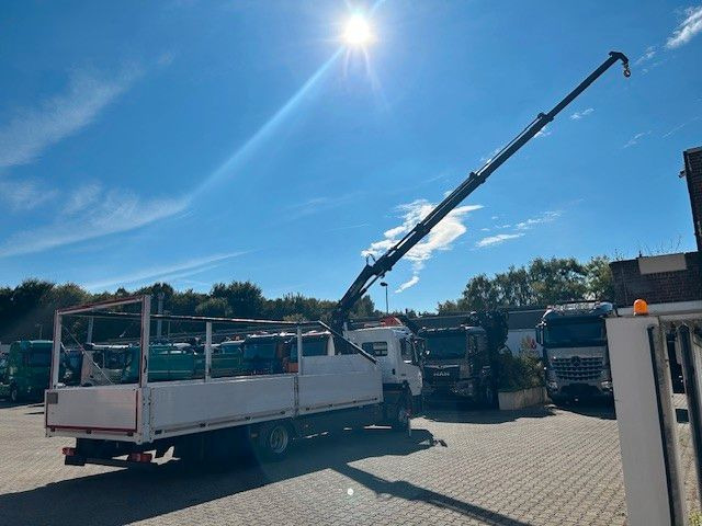 Mercedes-Benz 1221 Pritsche + HIAB XS077 ES 3 - 4x2 weiß - Kamion s otvorenim sandukom, Kamion s kranom: slika Mercedes-Benz 1221 Pritsche + HIAB XS077 ES 3 - 4x2 weiß - Kamion s otvorenim sandukom, Kamion s kranom Mercedes-Benz 1221 Pritsche + HIAB XS077 ES 3 - 4x2 weiß - Kamion s otvorenim sandukom, Kamion s kranom: slika Mercedes-Benz 1221 Pritsche + HIAB XS077 ES 3 - 4x2 weiß - Kamion s otvorenim sandukom, Kamion s kranom