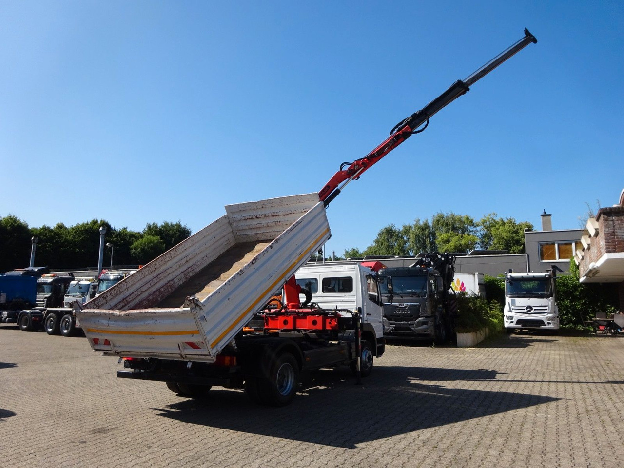 Mercedes-Benz 1224 Atego MEILLER 3Skipper + PK 8500 Kran - Kiper, Kamion s kranom: slika Mercedes-Benz 1224 Atego MEILLER 3Skipper + PK 8500 Kran - Kiper, Kamion s kranom Mercedes-Benz 1224 Atego MEILLER 3Skipper + PK 8500 Kran - Kiper, Kamion s kranom: slika Mercedes-Benz 1224 Atego MEILLER 3Skipper + PK 8500 Kran - Kiper, Kamion s kranom