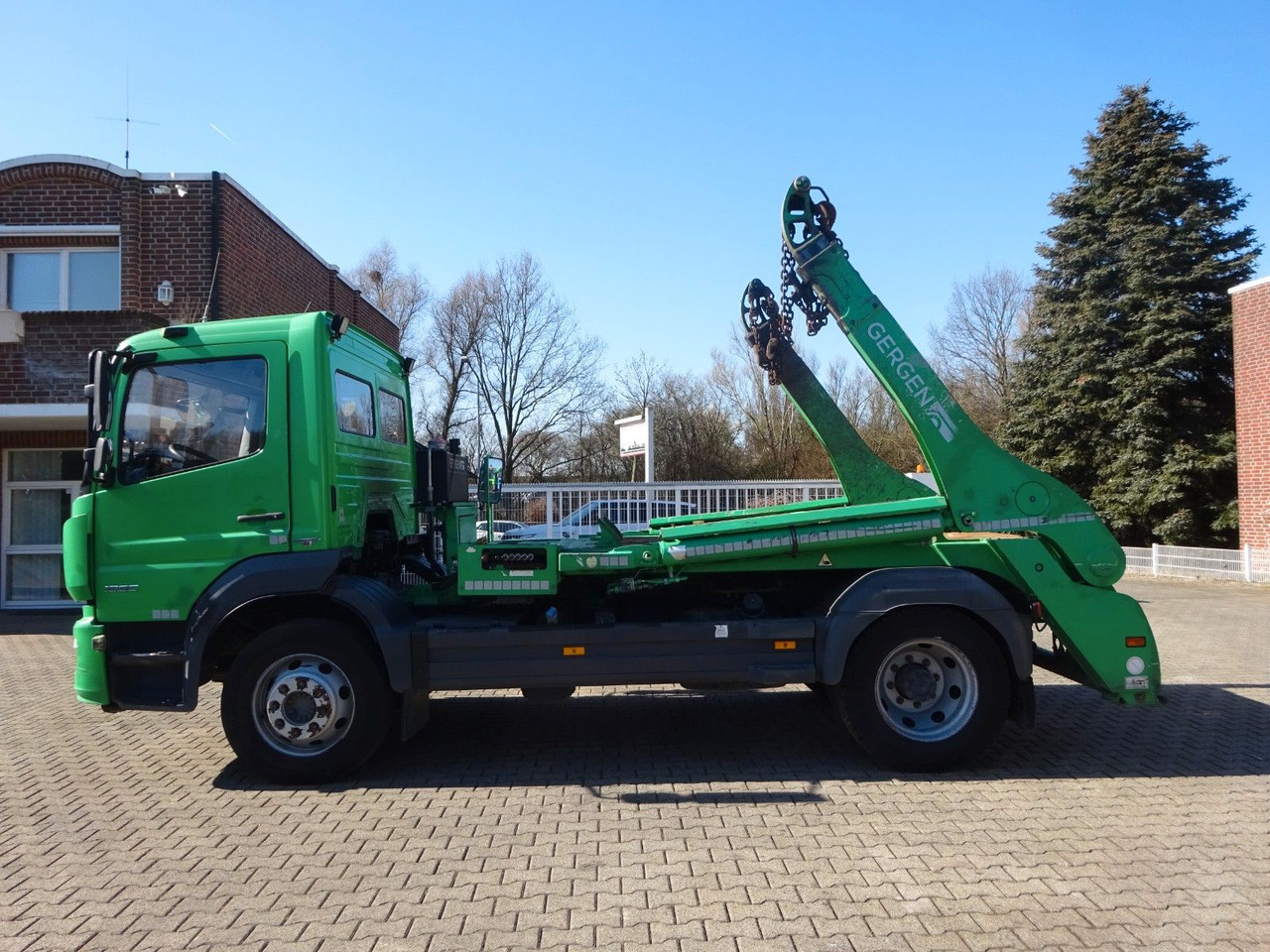 Mercedes-Benz 1530 Atego Gergen Absetzkipper 4x2 - Kiper: slika Mercedes-Benz 1530 Atego Gergen Absetzkipper 4x2 - Kiper Mercedes-Benz 1530 Atego Gergen Absetzkipper 4x2 - Kiper: slika Mercedes-Benz 1530 Atego Gergen Absetzkipper 4x2 - Kiper