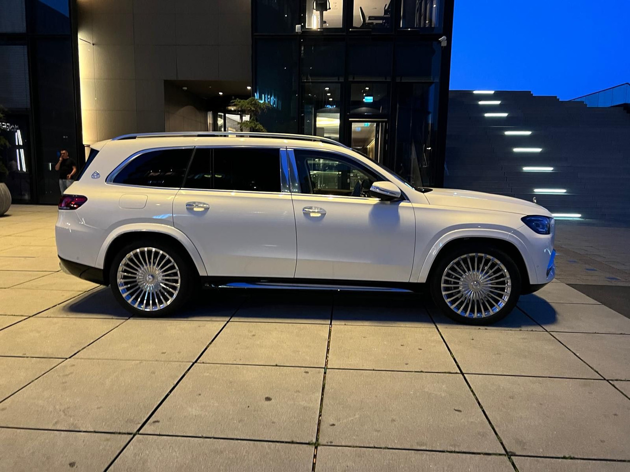 Mercedes-Benz GLS 600 Maybach 4Matic | 23 ZOLL | BURMESTER Mercedes-Benz GLS 600 Maybach 4Matic | 23 ZOLL | BURMESTER - SUV: slika Mercedes-Benz GLS 600 Maybach 4Matic | 23 ZOLL | BURMESTER Mercedes-Benz GLS 600 Maybach 4Matic | 23 ZOLL | BURMESTER - SUV Mercedes-Benz GLS 600 Maybach 4Matic | 23 ZOLL | BURMESTER Mercedes-Benz GLS 600 Maybach 4Matic | 23 ZOLL | BURMESTER - SUV: slika Mercedes-Benz GLS 600 Maybach 4Matic | 23 ZOLL | BURMESTER Mercedes-Benz GLS 600 Maybach 4Matic | 23 ZOLL | BURMESTER - SUV