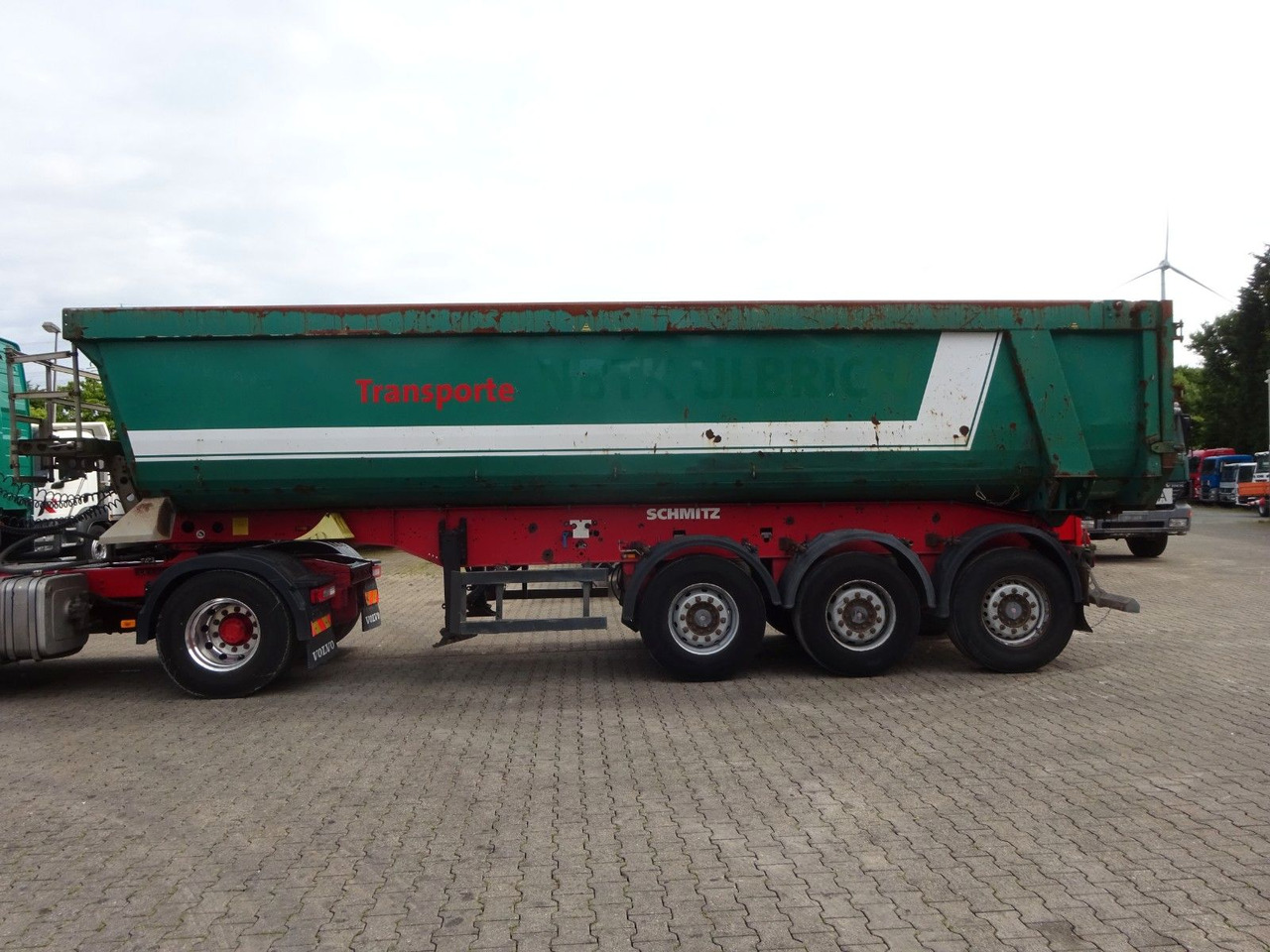 Schmitz Cargobull Kipp Auflieger Stahlmulde SKI 24 mit 3 Achsen - Kiper poluprikolica: slika Schmitz Cargobull Kipp Auflieger Stahlmulde SKI 24 mit 3 Achsen - Kiper poluprikolica Schmitz Cargobull Kipp Auflieger Stahlmulde SKI 24 mit 3 Achsen - Kiper poluprikolica: slika Schmitz Cargobull Kipp Auflieger Stahlmulde SKI 24 mit 3 Achsen - Kiper poluprikolica