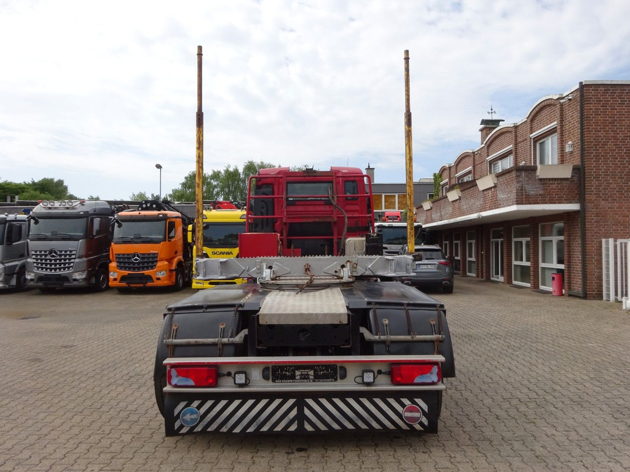 MAN 28.500 TGS mit Lift+Lenkachse Allrad - Tegljač: slika MAN 28.500 TGS mit Lift+Lenkachse Allrad - Tegljač MAN 28.500 TGS mit Lift+Lenkachse Allrad - Tegljač: slika MAN 28.500 TGS mit Lift+Lenkachse Allrad - Tegljač