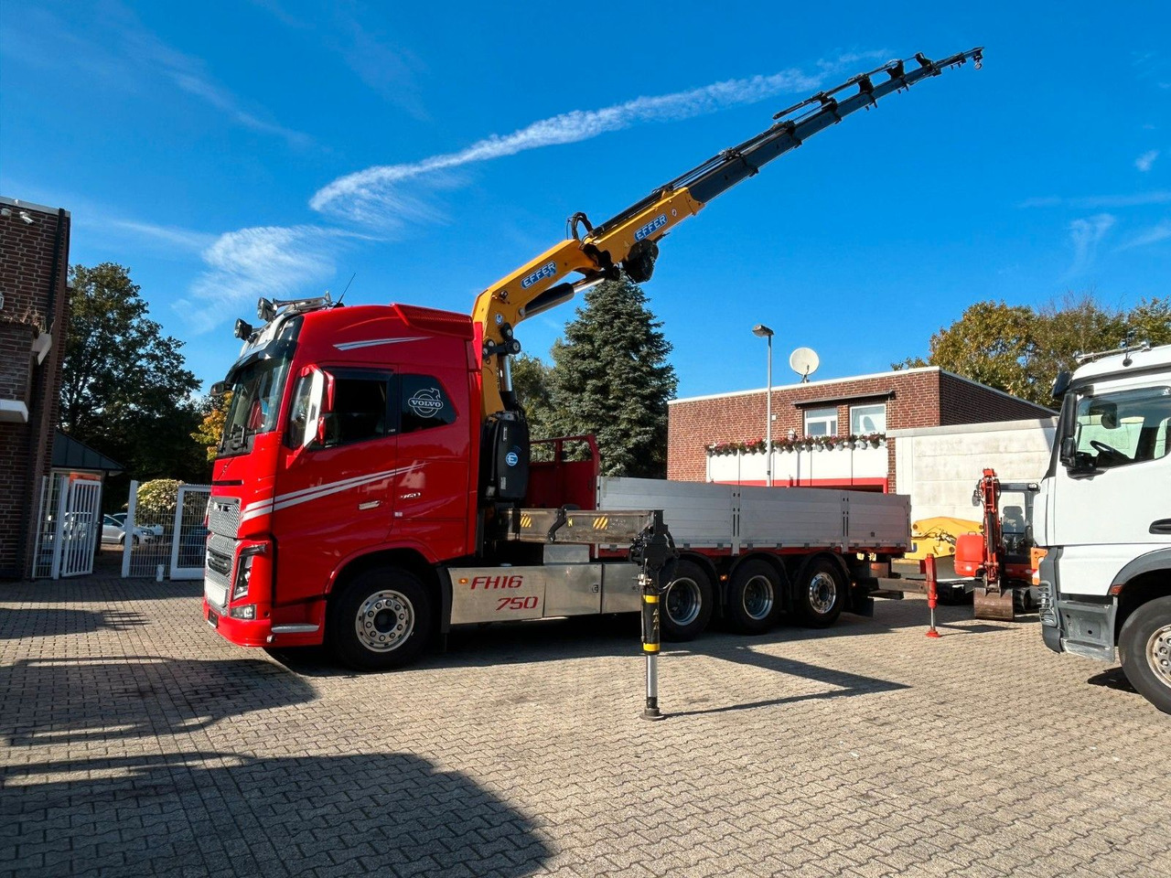 Volvo Autokran FH16 750 Pritsche EFFER 395/8S Lenk - Kamion s kranom: slika Volvo Autokran FH16 750 Pritsche EFFER 395/8S Lenk - Kamion s kranom Volvo Autokran FH16 750 Pritsche EFFER 395/8S Lenk - Kamion s kranom: slika Volvo Autokran FH16 750 Pritsche EFFER 395/8S Lenk - Kamion s kranom