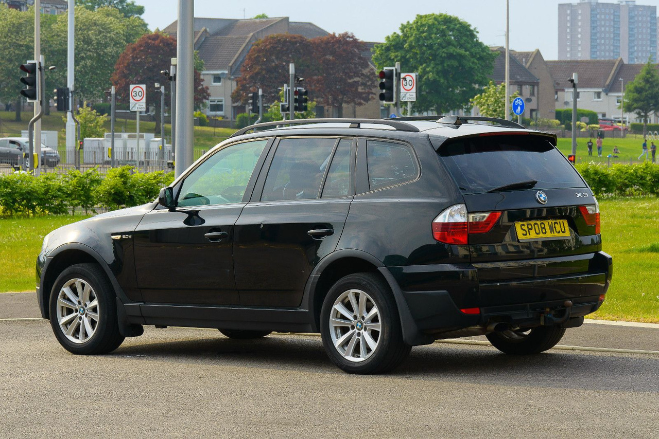 BMW X3 2.0 Diesel 4x4 **RHD** *3 100 € - SUV: slika BMW X3 2.0 Diesel 4x4 **RHD** *3 100 € - SUV BMW X3 2.0 Diesel 4x4 **RHD** *3 100 € - SUV: slika BMW X3 2.0 Diesel 4x4 **RHD** *3 100 € - SUV