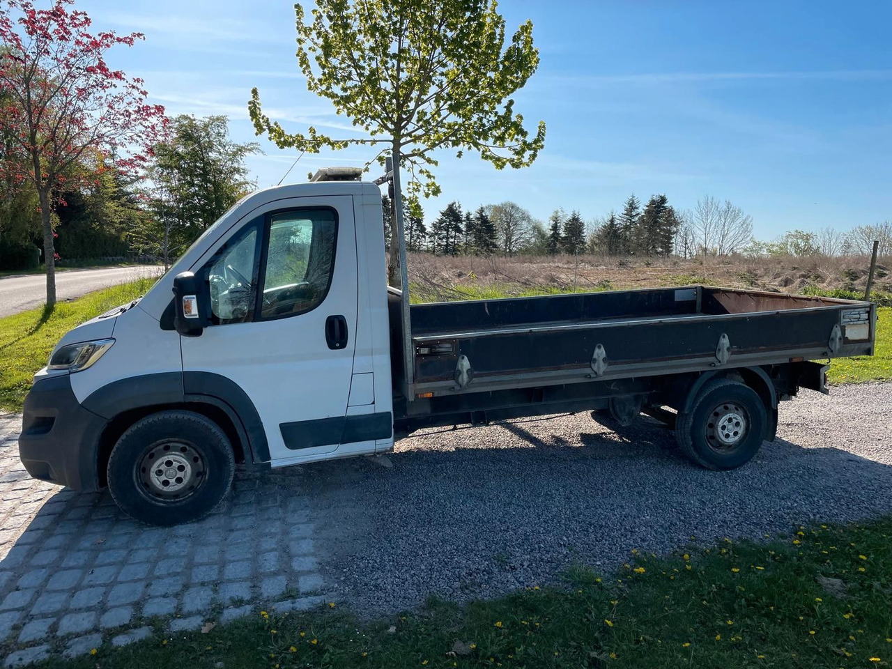 Fiat 2.3 MJT 150 Chassis Automatic * NUR 150000km - Dostavno vozilo s ravnom platformom: slika Fiat 2.3 MJT 150 Chassis Automatic * NUR 150000km - Dostavno vozilo s ravnom platformom Fiat 2.3 MJT 150 Chassis Automatic * NUR 150000km - Dostavno vozilo s ravnom platformom: slika Fiat 2.3 MJT 150 Chassis Automatic * NUR 150000km - Dostavno vozilo s ravnom platformom