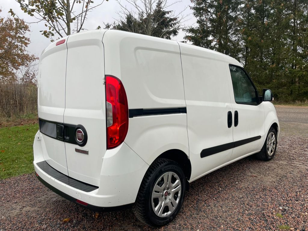 Fiat Doblò Basis Kasten Fiat Doblò Basis Kasten 1,3 JTD - Mali kombi: slika Fiat Doblò Basis Kasten Fiat Doblò Basis Kasten 1,3 JTD - Mali kombi Fiat Doblò Basis Kasten Fiat Doblò Basis Kasten 1,3 JTD - Mali kombi: slika Fiat Doblò Basis Kasten Fiat Doblò Basis Kasten 1,3 JTD - Mali kombi