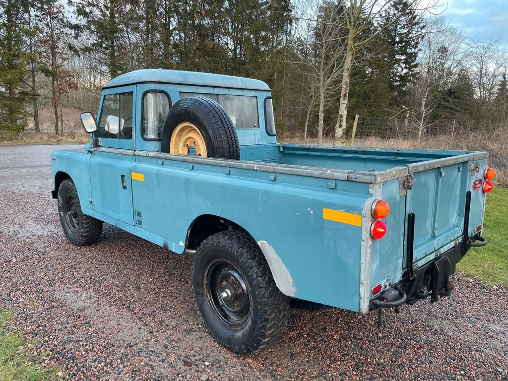 Land Rover Serie II A 109 Pickup - SUV: slika Land Rover Serie II A 109 Pickup - SUV Land Rover Serie II A 109 Pickup - SUV: slika Land Rover Serie II A 109 Pickup - SUV