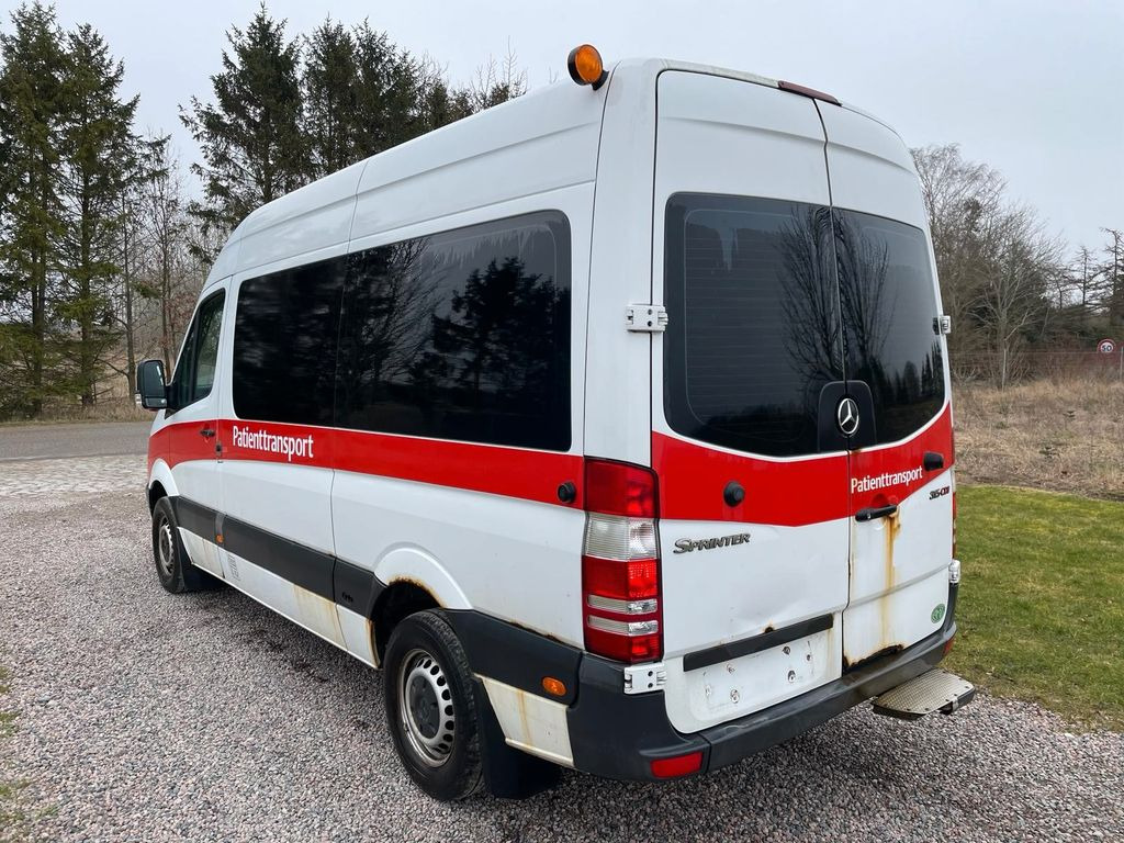 Mercedes-Benz Sprinter 315 CDI *ambulance *5800 € netto - Vozilo hitne pomoći: slika Mercedes-Benz Sprinter 315 CDI *ambulance *5800 € netto - Vozilo hitne pomoći Mercedes-Benz Sprinter 315 CDI *ambulance *5800 € netto - Vozilo hitne pomoći: slika Mercedes-Benz Sprinter 315 CDI *ambulance *5800 € netto - Vozilo hitne pomoći