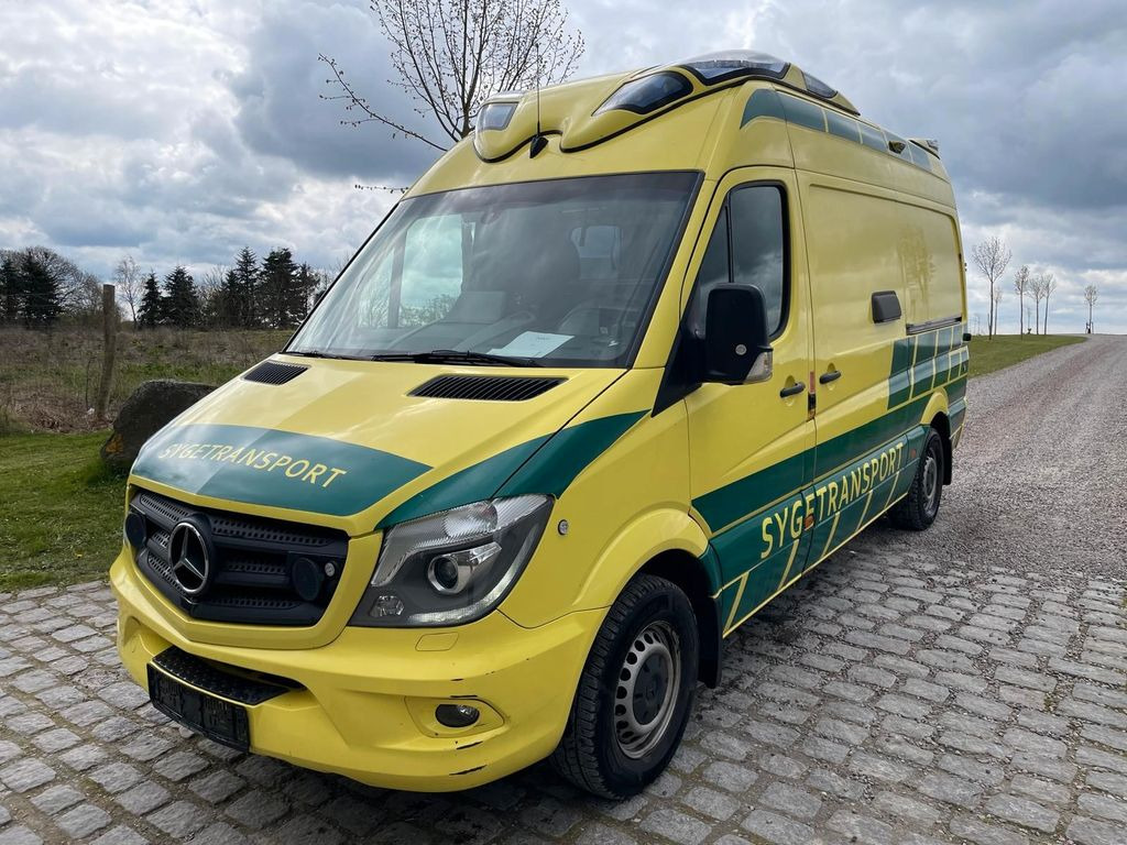 Mercedes-Benz Sprinter 316 CDI Ambulance Electric STRYKER Bed - Vozilo hitne pomoći: slika Mercedes-Benz Sprinter 316 CDI Ambulance Electric STRYKER Bed - Vozilo hitne pomoći Mercedes-Benz Sprinter 316 CDI Ambulance Electric STRYKER Bed - Vozilo hitne pomoći: slika Mercedes-Benz Sprinter 316 CDI Ambulance Electric STRYKER Bed - Vozilo hitne pomoći