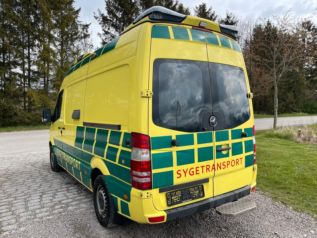 Mercedes-Benz Sprinter 316 CDI Ambulance Electric STRYKER Bed Mercedes-Benz Sprinter 316 CDI Electric-STRYKER *19920€ netto - Vozilo hitne pomoći: slika Mercedes-Benz Sprinter 316 CDI Ambulance Electric STRYKER Bed Mercedes-Benz Sprinter 316 CDI Electric-STRYKER *19920€ netto - Vozilo hitne pomoći Mercedes-Benz Sprinter 316 CDI Ambulance Electric STRYKER Bed Mercedes-Benz Sprinter 316 CDI Electric-STRYKER *19920€ netto - Vozilo hitne pomoći: slika Mercedes-Benz Sprinter 316 CDI Ambulance Electric STRYKER Bed Mercedes-Benz Sprinter 316 CDI Electric-STRYKER *19920€ netto - Vozilo hitne pomoći
