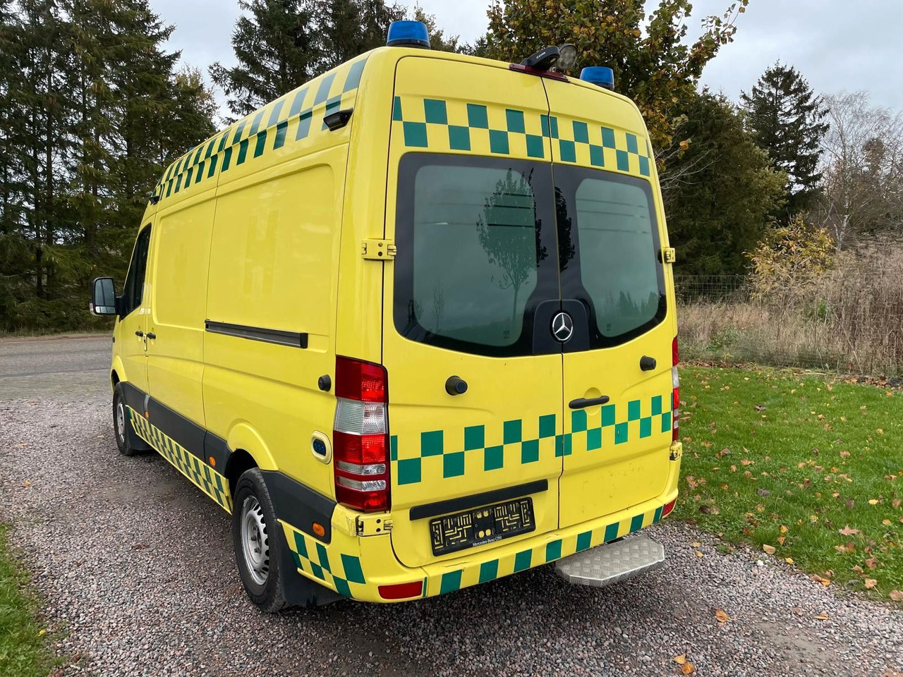 Mercedes-Benz Sprinter II 316 CDI Aut Ambulance Mercedes-Benz Sprinter II 316 CDI Aut Ambulance - Furgon: slika Mercedes-Benz Sprinter II 316 CDI Aut Ambulance Mercedes-Benz Sprinter II 316 CDI Aut Ambulance - Furgon Mercedes-Benz Sprinter II 316 CDI Aut Ambulance Mercedes-Benz Sprinter II 316 CDI Aut Ambulance - Furgon: slika Mercedes-Benz Sprinter II 316 CDI Aut Ambulance Mercedes-Benz Sprinter II 316 CDI Aut Ambulance - Furgon
