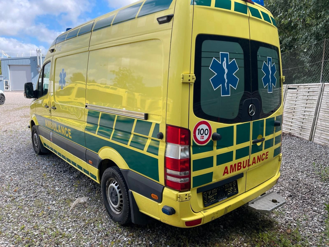 Mercedes-Benz Sprinter II Kasten 316 CDI Aut *Ambulance - Vozilo hitne pomoći: slika Mercedes-Benz Sprinter II Kasten 316 CDI Aut *Ambulance - Vozilo hitne pomoći Mercedes-Benz Sprinter II Kasten 316 CDI Aut *Ambulance - Vozilo hitne pomoći: slika Mercedes-Benz Sprinter II Kasten 316 CDI Aut *Ambulance - Vozilo hitne pomoći