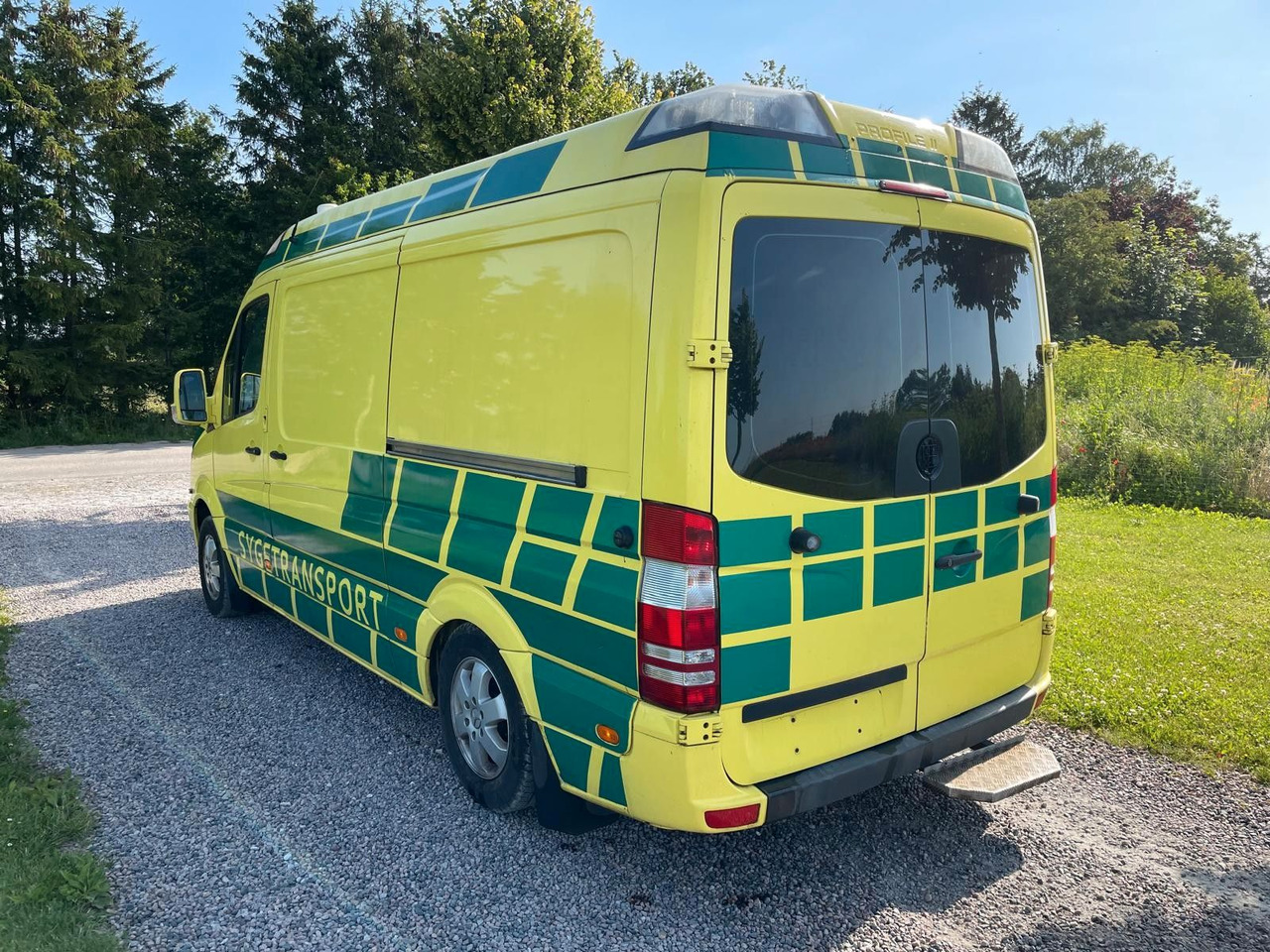 Mercedes-Benz Sprinter II Kasten 316 CDI Aut - Vozilo hitne pomoći: slika Mercedes-Benz Sprinter II Kasten 316 CDI Aut - Vozilo hitne pomoći Mercedes-Benz Sprinter II Kasten 316 CDI Aut - Vozilo hitne pomoći: slika Mercedes-Benz Sprinter II Kasten 316 CDI Aut - Vozilo hitne pomoći