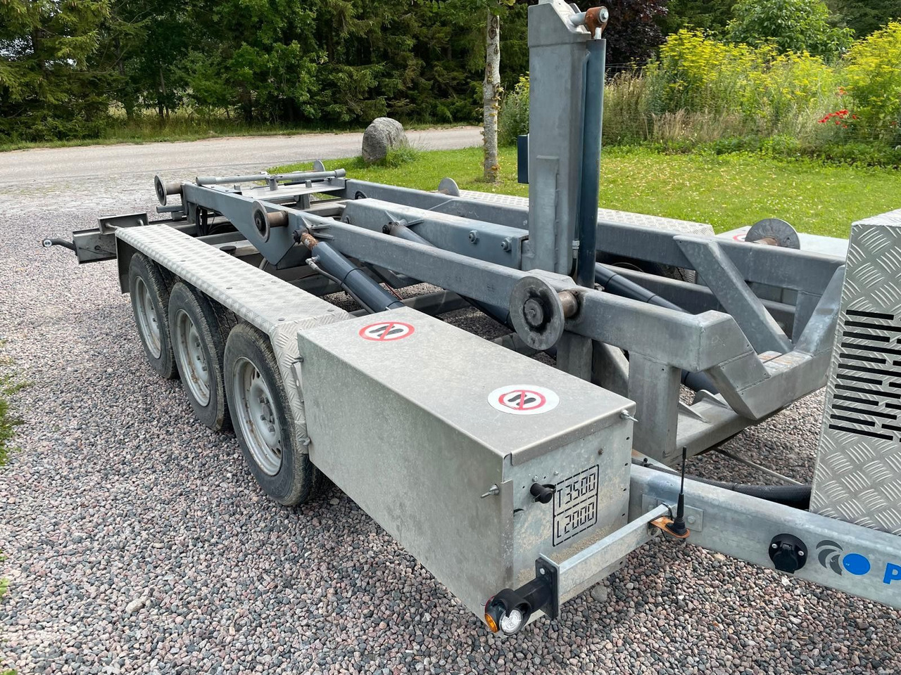PHV hooklift trailer, EC FLEX PH1532, 3 axles - Abroll/ Samopodizač prikolica: slika PHV hooklift trailer, EC FLEX PH1532, 3 axles - Abroll/ Samopodizač prikolica PHV hooklift trailer, EC FLEX PH1532, 3 axles - Abroll/ Samopodizač prikolica: slika PHV hooklift trailer, EC FLEX PH1532, 3 axles - Abroll/ Samopodizač prikolica
