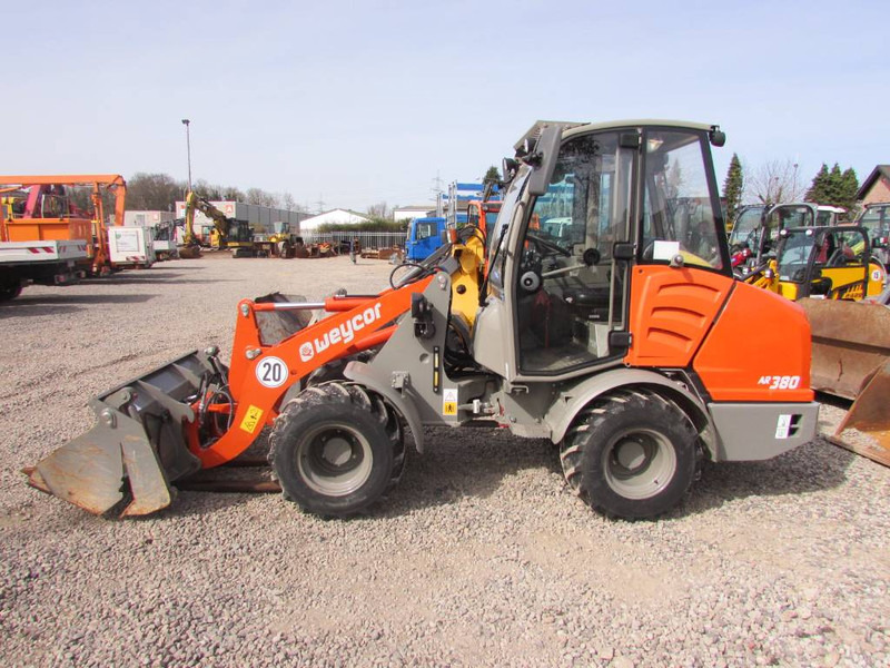 Atlas Weycor AR 380 Radlader Wacker WL32 Weidemann 1390 - Utovarivač na kotačima: slika Atlas Weycor AR 380 Radlader Wacker WL32 Weidemann 1390 - Utovarivač na kotačima Atlas Weycor AR 380 Radlader Wacker WL32 Weidemann 1390 - Utovarivač na kotačima: slika Atlas Weycor AR 380 Radlader Wacker WL32 Weidemann 1390 - Utovarivač na kotačima