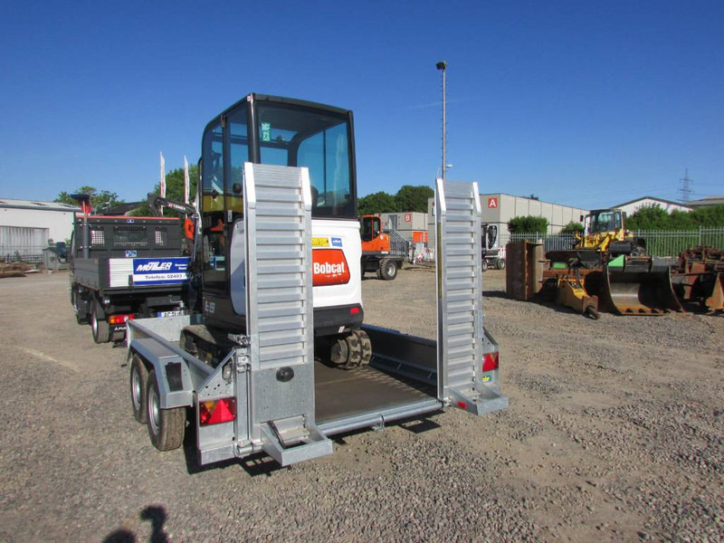Bobcat E 19 + Anhänger Unsinn 3618-35-14 - Mini bager: slika Bobcat E 19 + Anhänger Unsinn 3618-35-14 - Mini bager Bobcat E 19 + Anhänger Unsinn 3618-35-14 - Mini bager: slika Bobcat E 19 + Anhänger Unsinn 3618-35-14 - Mini bager