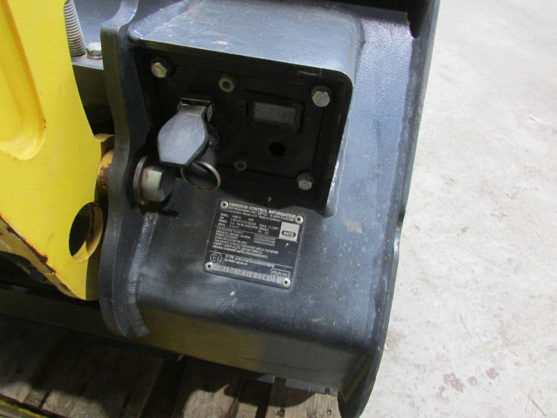Bomag BPR 70/70 D Rüttelplatte 7.500 EUR - Vibro ploča: slika Bomag BPR 70/70 D Rüttelplatte 7.500 EUR - Vibro ploča Bomag BPR 70/70 D Rüttelplatte 7.500 EUR - Vibro ploča: slika Bomag BPR 70/70 D Rüttelplatte 7.500 EUR - Vibro ploča