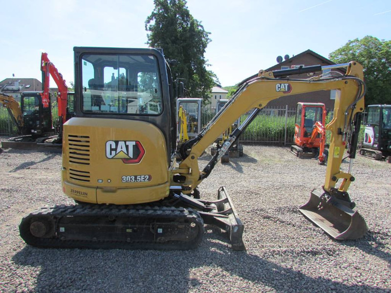 Cat 303.5 E2 CR Minibagger 33.000 EUR - Mini bager: slika Cat 303.5 E2 CR Minibagger 33.000 EUR - Mini bager Cat 303.5 E2 CR Minibagger 33.000 EUR - Mini bager: slika Cat 303.5 E2 CR Minibagger 33.000 EUR - Mini bager