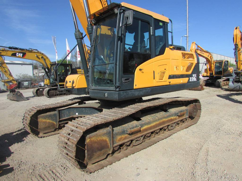 Hyundai HX 220 L Kettenbagger / 68.000 EUR / AC - Bager gusjeničar: slika Hyundai HX 220 L Kettenbagger / 68.000 EUR / AC - Bager gusjeničar Hyundai HX 220 L Kettenbagger / 68.000 EUR / AC - Bager gusjeničar: slika Hyundai HX 220 L Kettenbagger / 68.000 EUR / AC - Bager gusjeničar