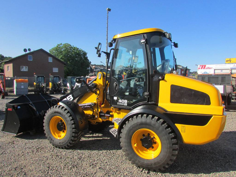 JCB 409 Radlader 46.500 EUR - Utovarivač na kotačima: slika JCB 409 Radlader 46.500 EUR - Utovarivač na kotačima JCB 409 Radlader 46.500 EUR - Utovarivač na kotačima: slika JCB 409 Radlader 46.500 EUR - Utovarivač na kotačima
