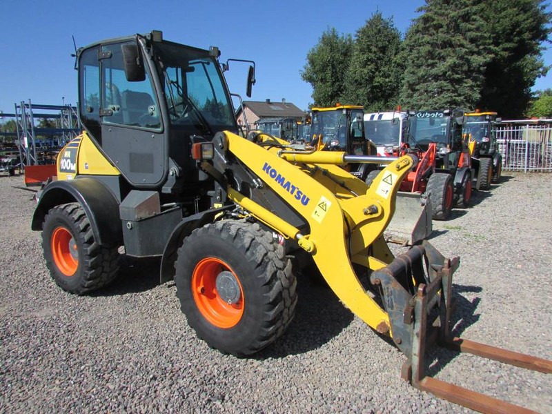 Komatsu WA 100 M-5 Radlader 15.000€ netto - Utovarivač na kotačima: slika Komatsu WA 100 M-5 Radlader 15.000€ netto - Utovarivač na kotačima Komatsu WA 100 M-5 Radlader 15.000€ netto - Utovarivač na kotačima: slika Komatsu WA 100 M-5 Radlader 15.000€ netto - Utovarivač na kotačima