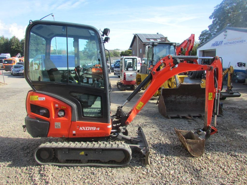 Kubota KX 019-4 - Mini bager: slika Kubota KX 019-4 - Mini bager Kubota KX 019-4 - Mini bager: slika Kubota KX 019-4 - Mini bager